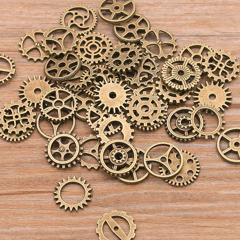 60PCS Small (8-15mm) Metal Steampunk Cogs & Gears Lord and Lady Towers