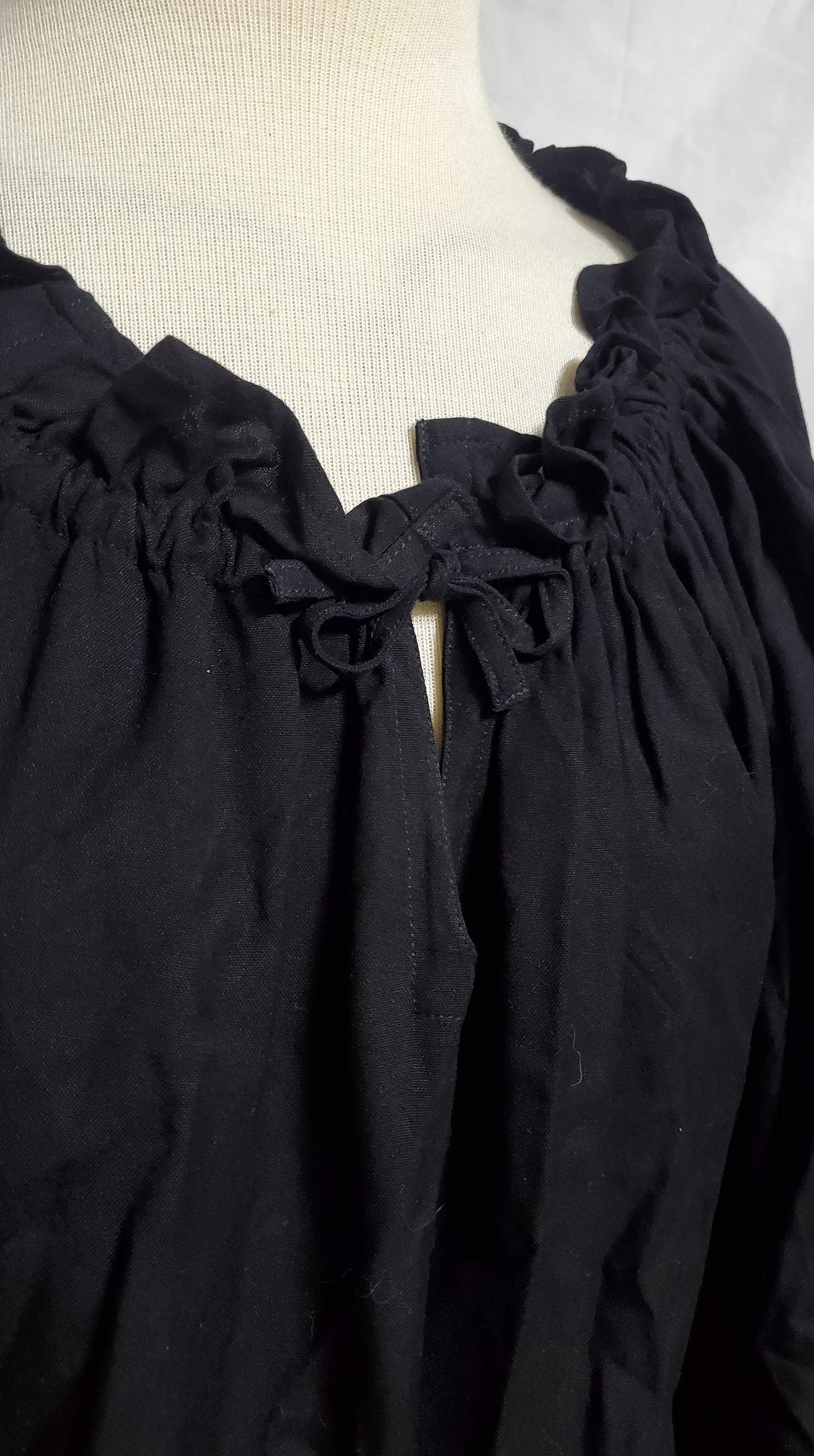 Women's Pirate Shirt in Black 2xl Lord and Lady Towers