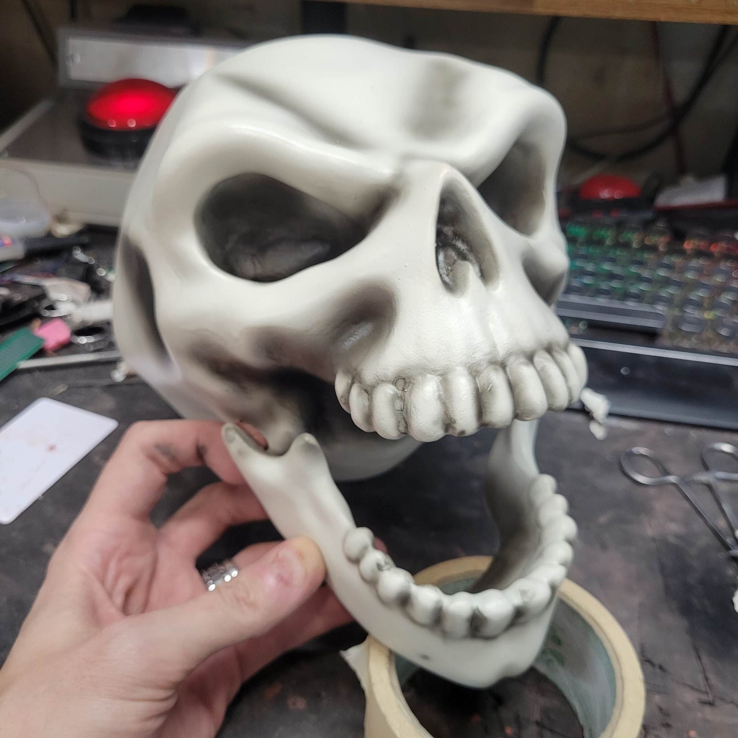 STL file Animatronic mouth with SG90 and a toy jaw 👄・3D printable design  to download・Cults